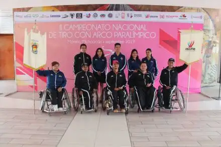 Abanderan a michoacanos rumbo al II Campeonato Nacional de tiro con arco Paralímpico 2019   